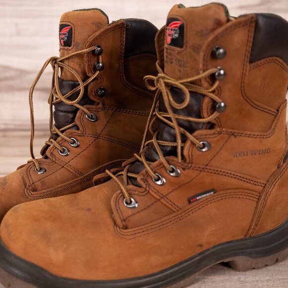 Red Wing Men\'s Work Boot 9.5 D